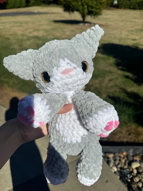 Cuddle kitty crochet plushie Amigurumi